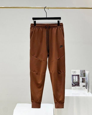 Pantaloni Nike NSW Tech Fleece Brown